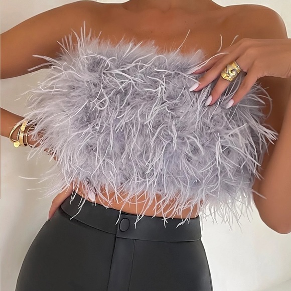 CLUB L LONDON Tops - CLUB L LONDON GRAY FEATHER BANDEAU CROP TOP